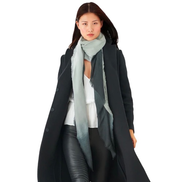 NEW Cushnie Ombré Scarf Wrap - Picture 2 of 6